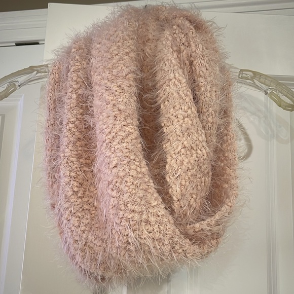 CALVIN KLEIN BABY PINK SILK SCARF main image 1